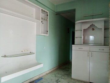 Room in 2 BHK Apartment at FM Wonder Villa, Tollygunge – for Sale