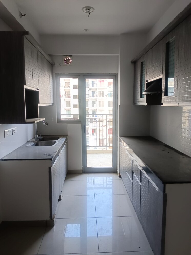 Kitchen, panchsheel-greens-ii 4 Bedroom 1900 Sq.Ft. Villa In Sector 16 Greater Noida Greater Noida 8931775