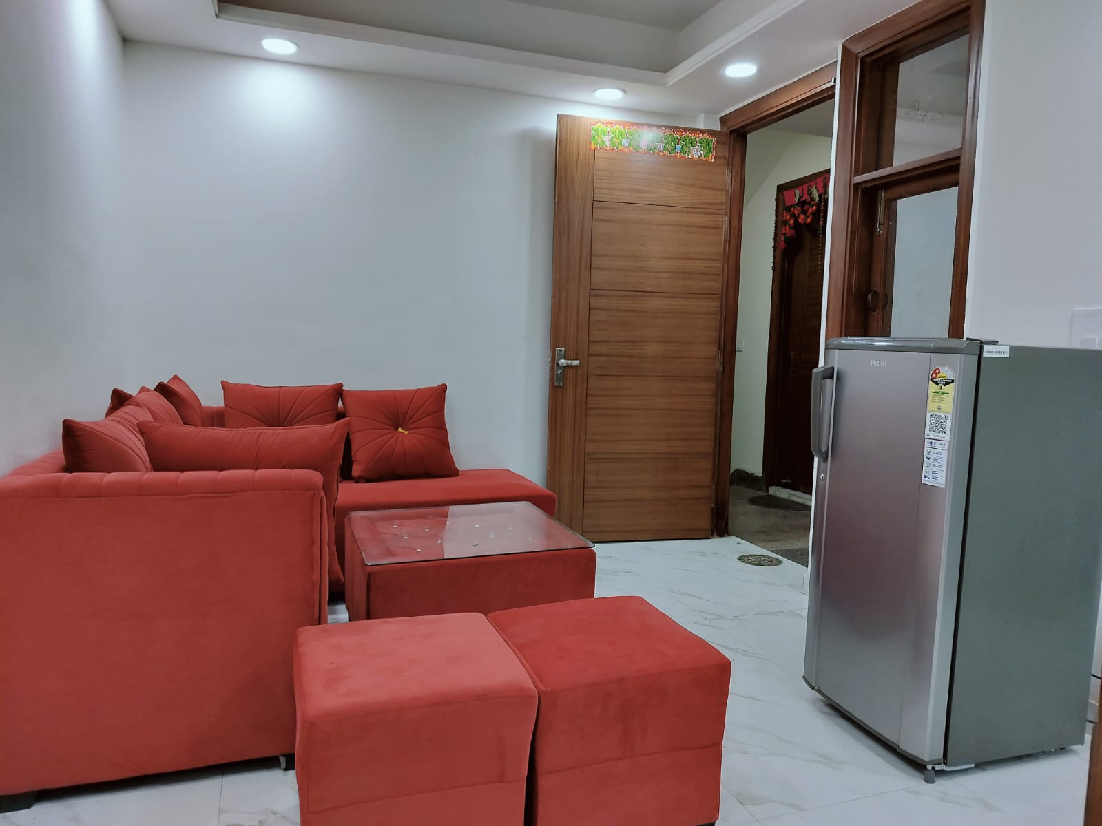 1 BHK + Servant Room Apartment For Rent in Palm Residency Chhatarpur