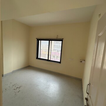 Room in 1 BHK Apartment at Savedi – for Rent