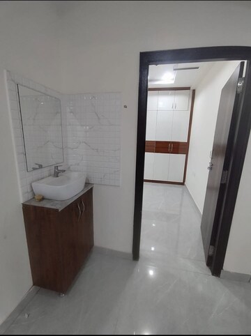 Building Lobby in 3 BHK Apartment at Rajapushpa Provincia, Narsingi – for Rent