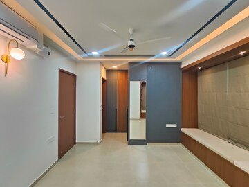 Room in 2 BHK Apartment at Bhartiya Nikoo Homes Phase 2, Thanisandra Main Road – for Rent