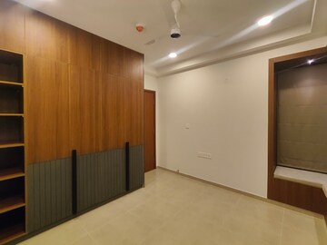 Room in 2 BHK Apartment at Bhartiya Nikoo Homes Phase 2, Thanisandra Main Road – for Rent