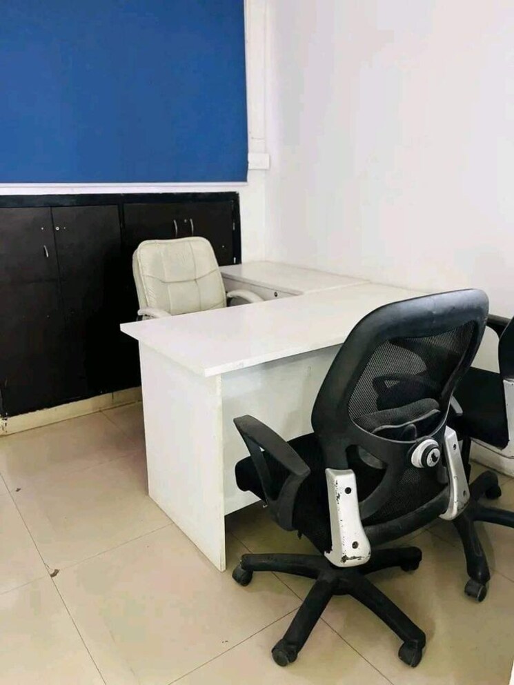 Team Area, vijay nagar Commercial Office Space 2000 Sq.Ft. In Vijay Nagar Indore 8931743