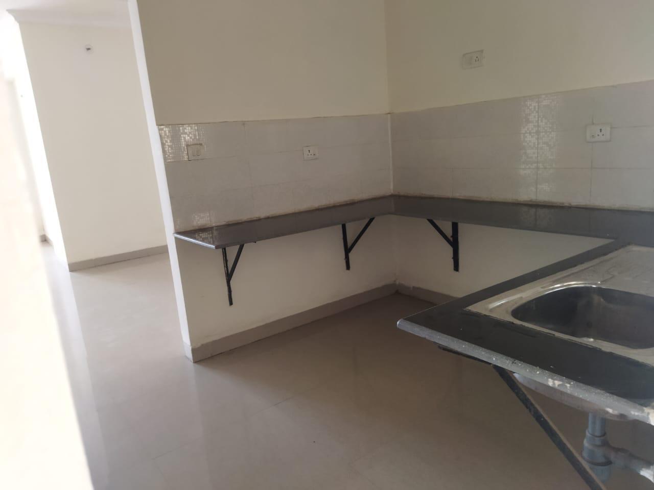 3 BHK Apartment For Sale in Parkway Tivoli Apartment