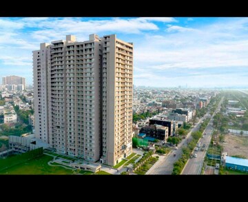 2.5 BHK Apartment For Sale in Rishabh Iris Tower, Ahinsa Khand 2