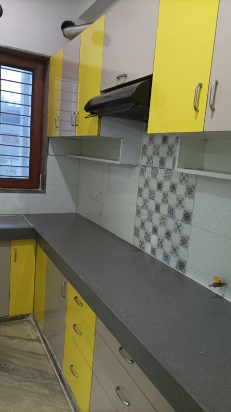 Kitchen, sector 46 2 Bedroom 1500 Sq.Ft. Builder Floor In Sector 46 Gurgaon 8931849