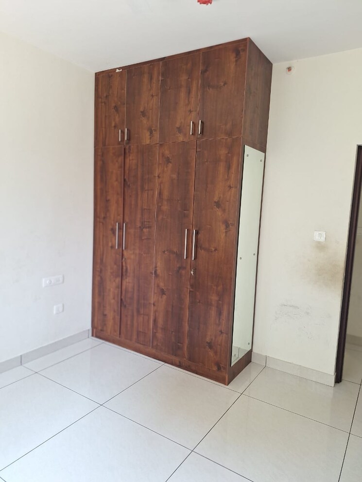 Room, prestige-lakeside-habitat 2.5 Bedroom 1345 Sq.Ft. Apartment In Varthur Bangalore 8931767