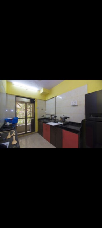 Room in  Pg at Kandivali West – for Rent