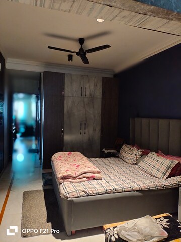 Bedroom in 3 BHK Builder Floor at Uppal Southend, Sector 49 – for Rent