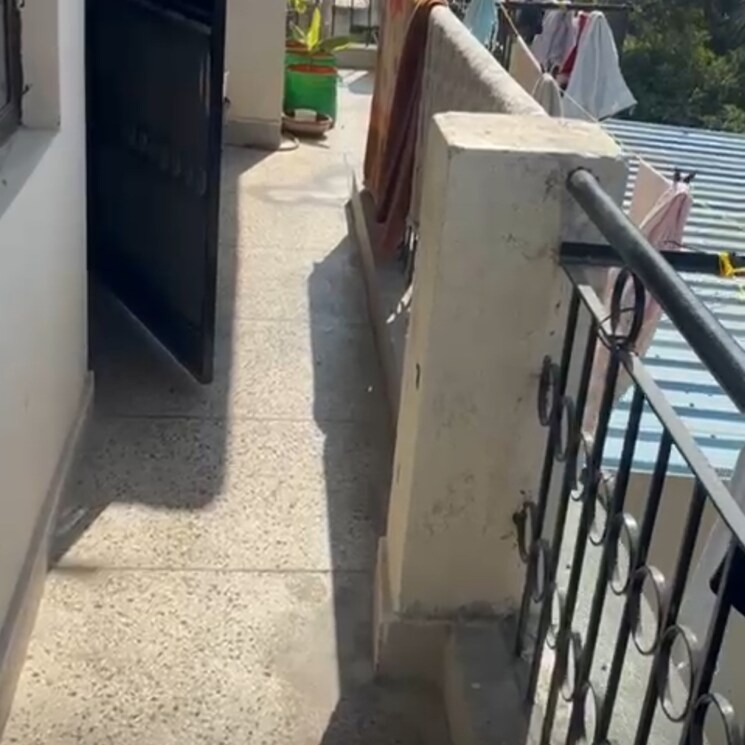 Balcony, mayur vihar phase ii 3 Bedroom 1500 Sq.Ft. Apartment In Mayur Vihar Phase ii Delhi 8931912