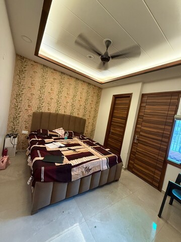 Bedroom in 3 BHK Builder Floor at BP Homes, Sector 85 – for Rent