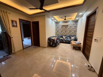 Parking in 3 BHK Builder Floor at BP Homes, Sector 85 – for Rent