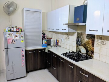 Kitchen in 2 BHK Builder Floor at Kohli One Malibu Town, Sector 47 – for Rent