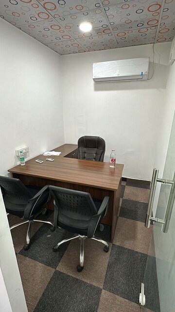  Office Space For Rent in Sector 63
