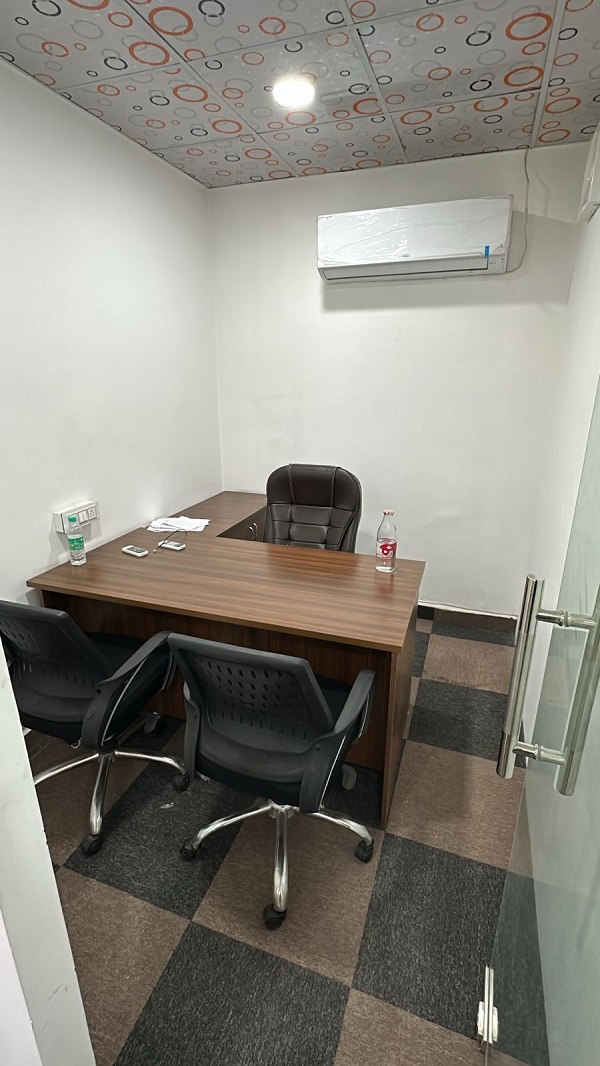 Office Space For Rent in Sector 63