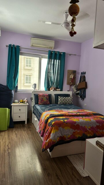 Bedroom in 3.5 BHK Builder Floor at Emaar The Palm Drive-Palm Studios, Sector 66 – for Sale