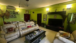 Bedroom in 3.5 BHK Builder Floor at Emaar The Palm Drive-Palm Studios, Sector 66 – for Sale