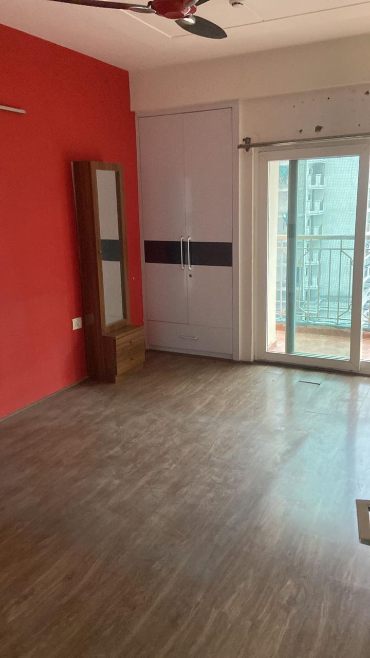 2 BHK + Study Room 1255 Sq.Ft. Apartment in Ajnara Ambrosia