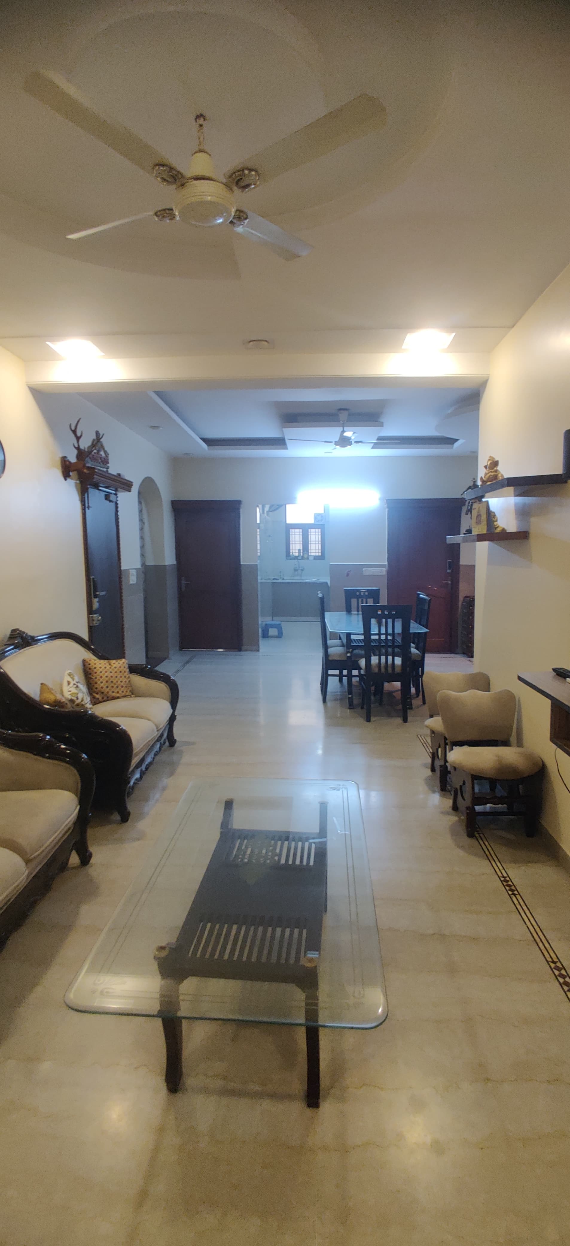 3 BHK Builder Floor For Rent in Sector 22
