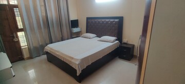 Bedroom in 3 BHK Builder Floor at Sector 22 – for Rent