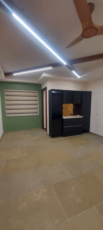 Room in 3 BHK Apartment at Jayabheri The Summit, Narsingi – for Rent