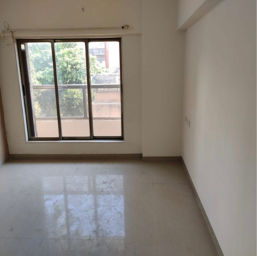 Room in 2 BHK Apartment at Aalap CHS, Hindu Colony – for Rent