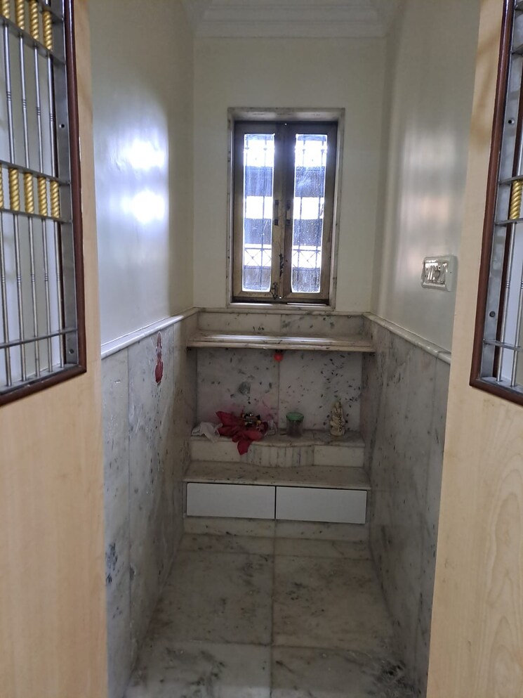 undefined, royal-classic-co-op-society 3 Bedroom 1150 Sq.Ft. Apartment In Andheri West Mumbai 8932079