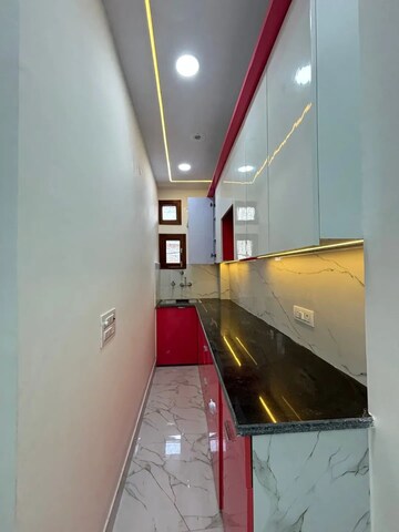 Furnished Amenities in 4 BHK Independent House at SA HOMES I, Uttam Nagar – for Sale