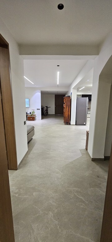 Room in 3 BHK Apartment at Satellite – for Sale