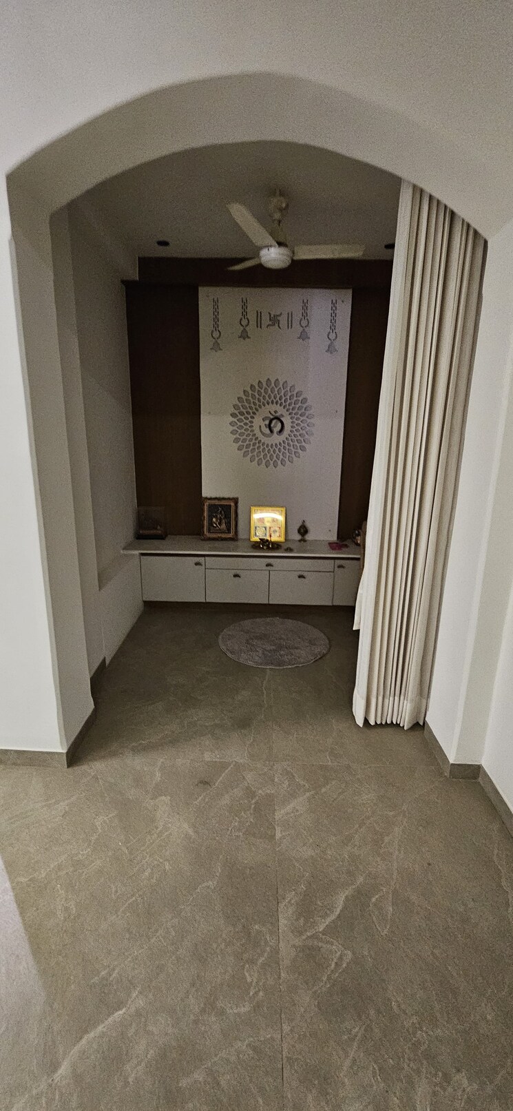 undefined, satellite 3 Bedroom 3200 Sq.Ft. Apartment In Satellite Ahmedabad 8932052