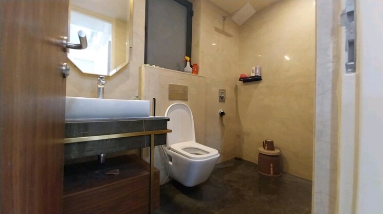 Bathroom, lodha-sterling 2 Bedroom 811 Sq.Ft. Apartment In Kolshet Road Thane 8932078