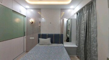 Bedroom in 2 BHK Apartment at Lodha Sterling, Kolshet Road – for Rent