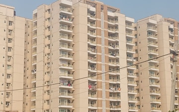 3 BHK Apartment For Rent in Terra Lavinium, Sector 75