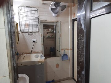 Master Bedroom in 2 BHK Apartment at Simla House, Malabar Hill – for Rent