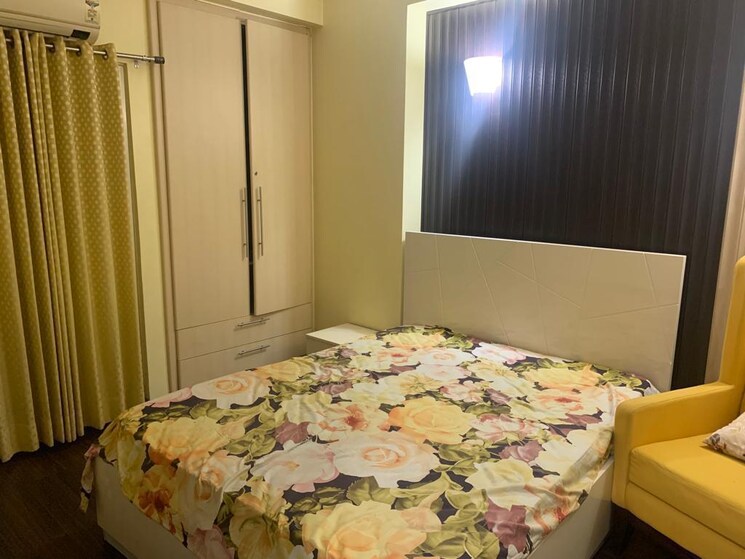 Bedroom, gulshan-gc-grand 3 Bedroom 1980 Sq.Ft. Apartment In Vaibhav Khand Ghaziabad 8932075