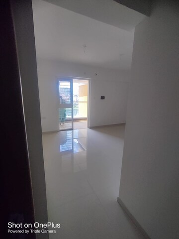 Room in 2 BHK Apartment at Planet Millennium CHS, Pimple Saudagar – for Sale