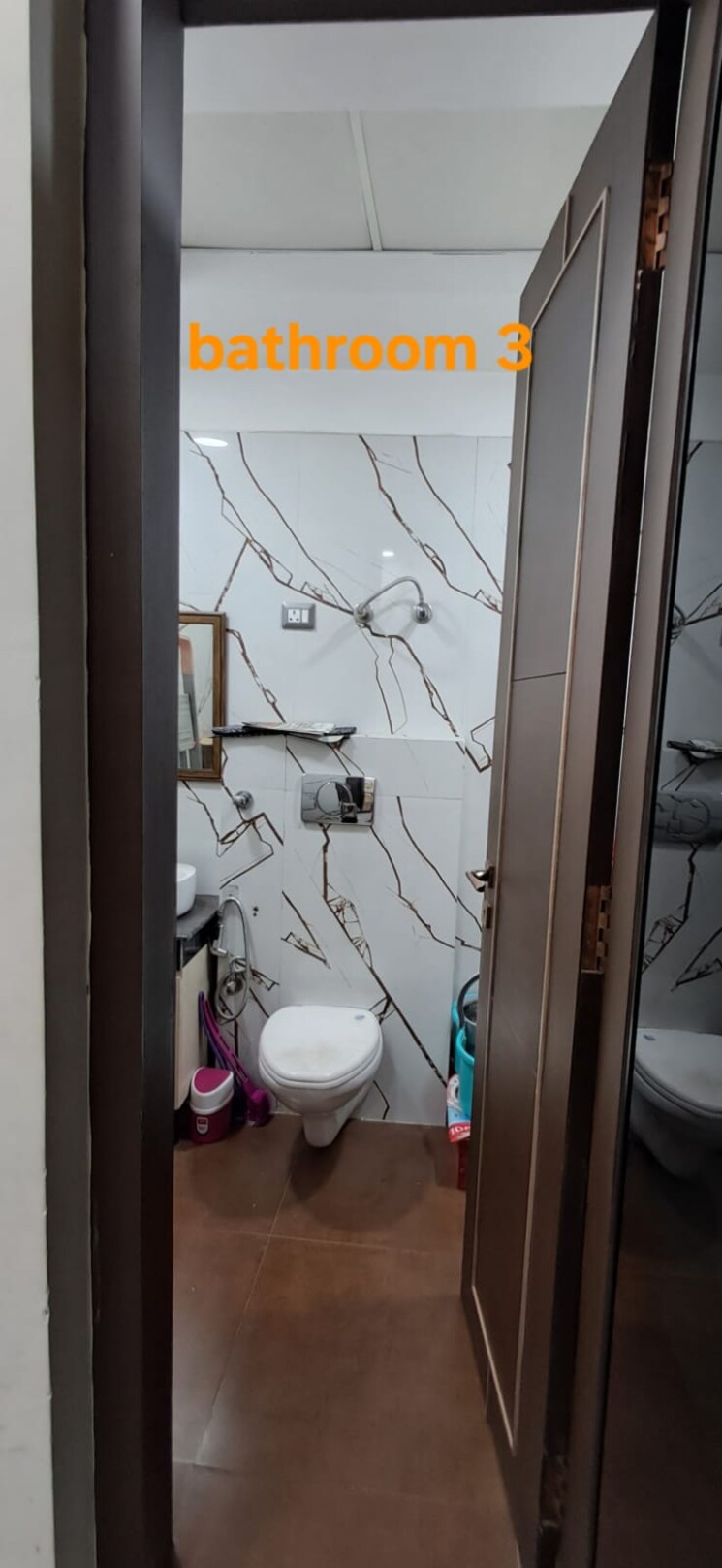 Bathroom, gyan khand i 3 Bedroom 1250 Sq.Ft. Builder Floor In Gyan Khand I Ghaziabad 8932105
