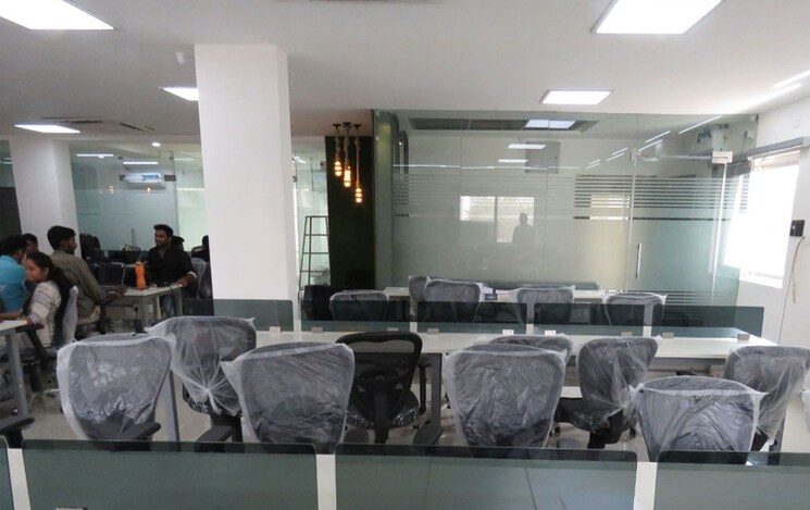 Team Area, new palasia Commercial Office Space 2000 Sq.Ft. In New Palasia Indore 8932137