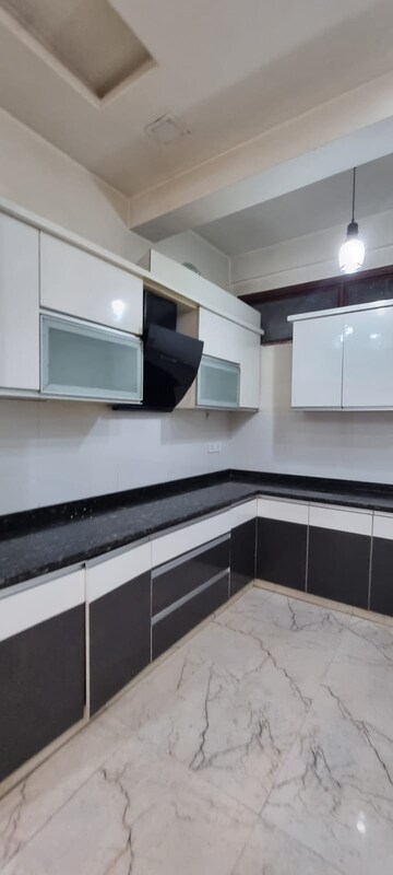 Kitchen in 3 BHK Builder Floor at Smart Lane, Niti Khand – for Rent