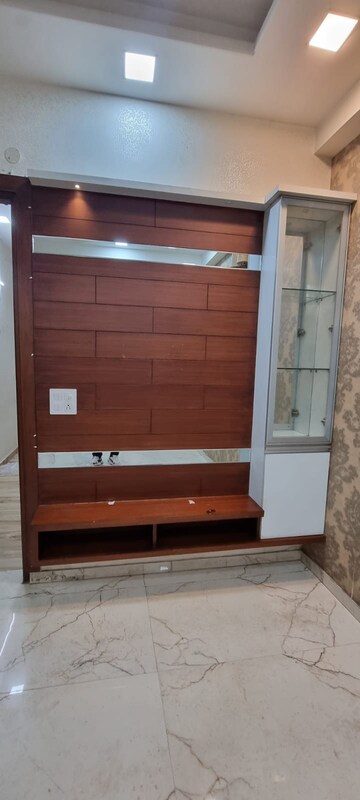 Furnished Amenities in 3 BHK Builder Floor at Smart Lane, Niti Khand – for Rent