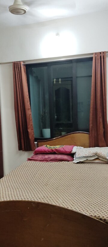 Bedroom in 2 BHK Apartment at Dosti Vijeta, Vartak Nagar – for Rent