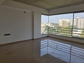 Room in 4 BHK Apartment at Bodakdev – for Sale