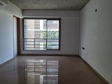 Room in 4 BHK Apartment at Bodakdev – for Sale