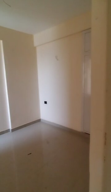Room in 3 BHK Apartment at Adore Happy Homes Pride, Sector 75 – for Rent