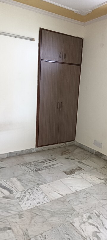 1 BHK Apartment For Rent in Sector 21c