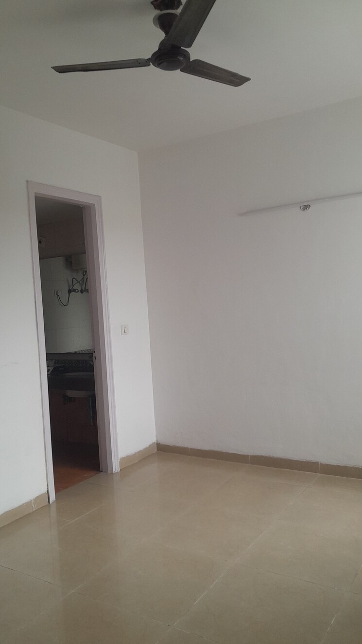 undefined, unitech-south-city-ii 3 Bedroom 1500 Sq.Ft. Builder Floor In Sector 50 Gurgaon 8932275