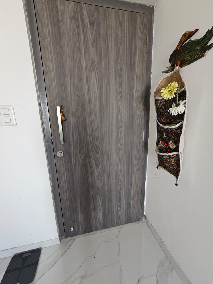 undefined, dev-leo-tower 2 Bedroom 670 Sq.Ft. Apartment In Oshiwara Mumbai 8932285