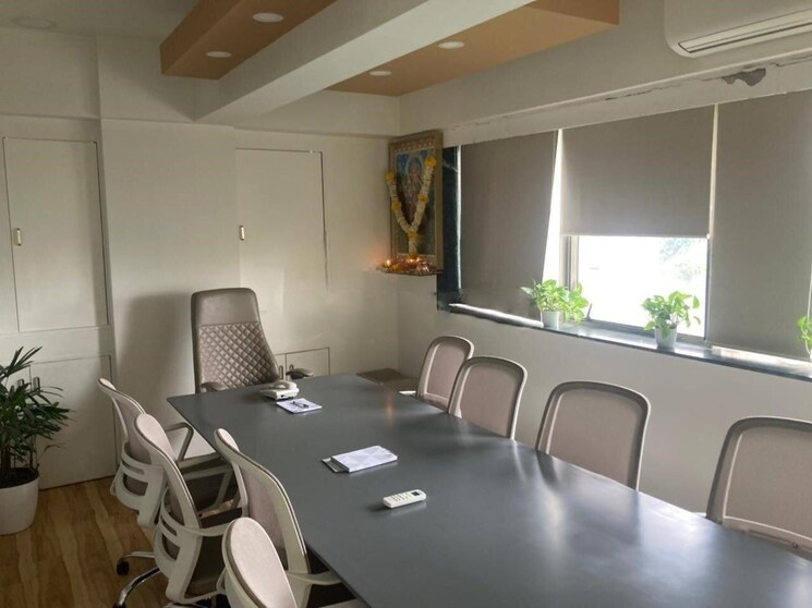 Team Area, aundh Commercial Office Space 2500 Sq.Ft. In Aundh Pune 8932276