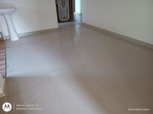 Room in 2 BHK Apartment at Barrackpore – for Sale